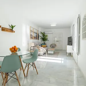 Alfalfa, Luz Y Confort. 6 Pax Apartamento